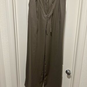NEW - Chic Brushed Khaki Wide-Leg Pants